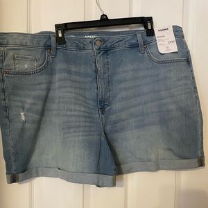 Size 24W Sonoma light blue jean shorts NWT